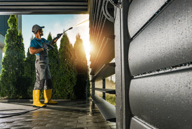 Best Fence Pressure Washing  in Newport Beach, CA